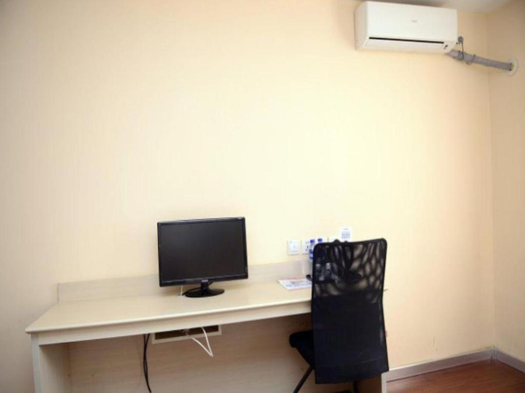 Hanting Hotel Harbin Qiulin 1St Affiliated Hospital Of Medical University Buitenkant foto
