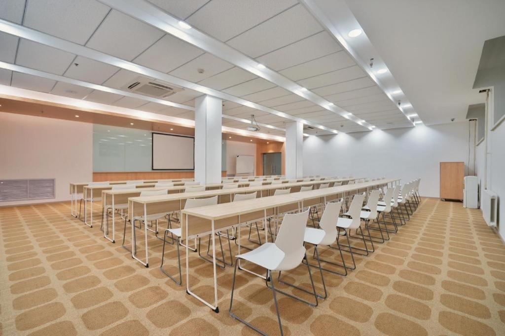 Hanting Hotel Harbin Qiulin 1St Affiliated Hospital Of Medical University Buitenkant foto